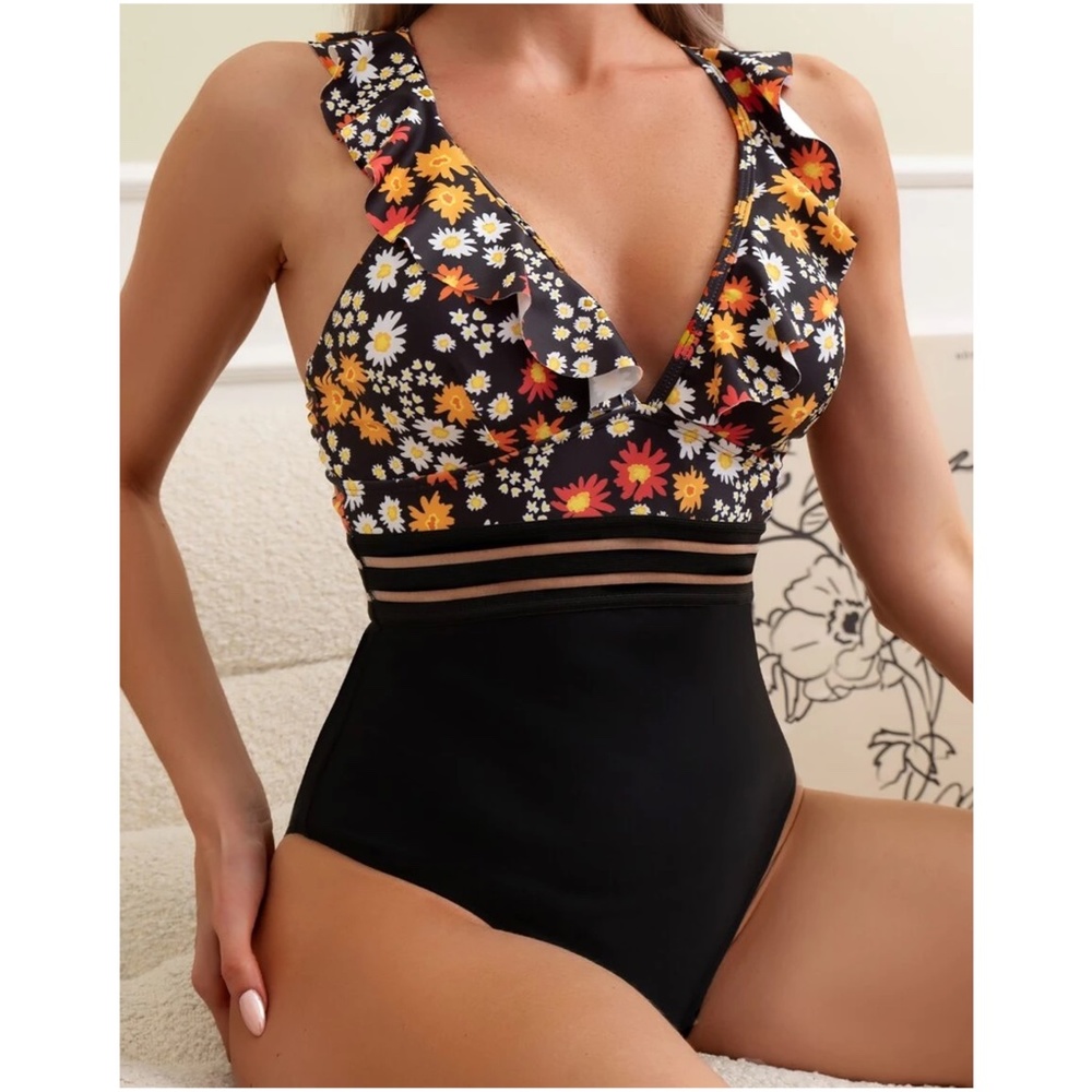 Boho Floral Print Ruffle Criss Cross Monokini One Piece Swim - Picture 3 of 9